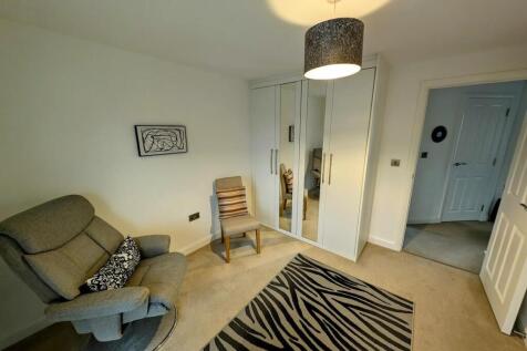 15 Crossman Way bedroom 2 2.jpg