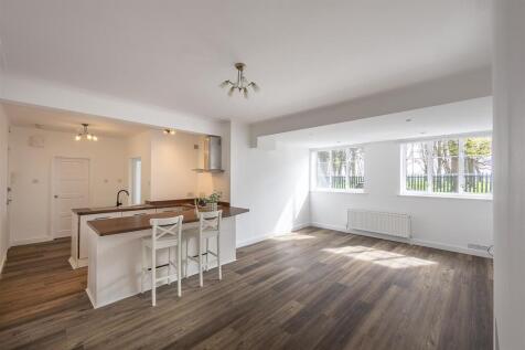 Open Plan Reception