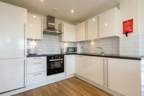 Q2, Watlington Street, Reading, Berkshire, RG1 photo 4