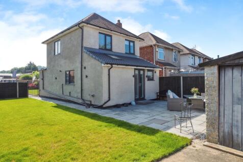 Side &amp; Rear Garden