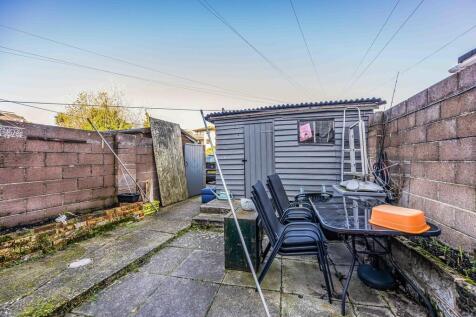 21 Norwich Avenue...