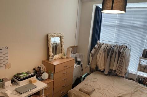 Dawlish Road - 5 bed, Selly Oak, West Midlands, B29 photo 3