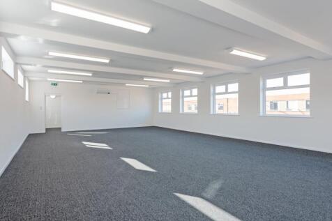 Bermondsey 27 INT  July 20259.jpg