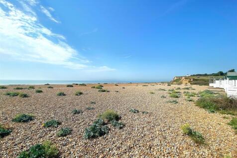 Beach Hut 5 Glyne Gap - 3.jpg