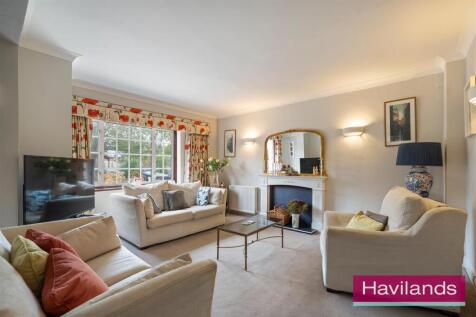 Oakwood Crescent-21.jpg