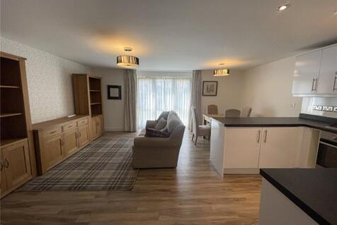 Lounge / Kitchen