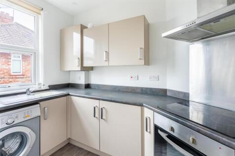 Flat 2 Moorland Street-2.jpg