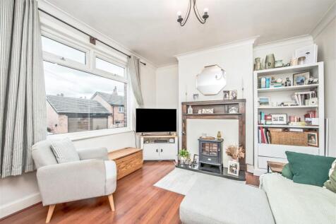Living Room: