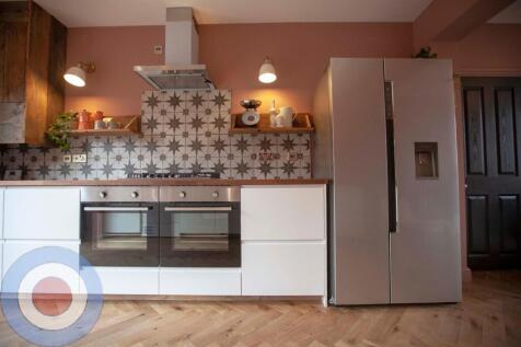 Lees Hall Crescent, M14 6XZ photo 3