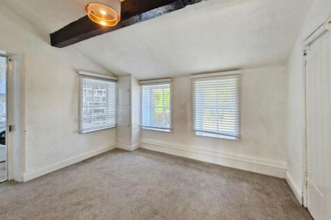 Long Row, Horsforth, Leeds photo 5