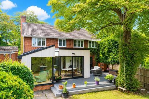 Click to visit Rightmove listing