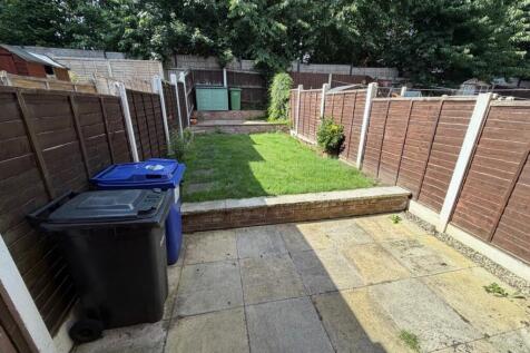 Limes Road, Dudley, West Midlands, DY1 photo 3