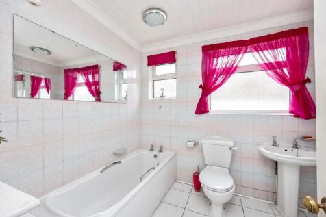 Northease Drive 95 BATHROOM.jpeg
