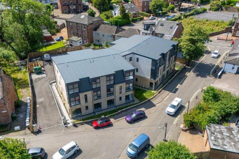 2-bed flat on Croftbank Crescent, Bothwell, G71, £1,695/mo