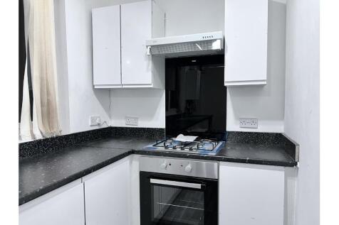 Victoria Street, Willenhall, Wolverhampton photo 4