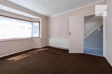 9 Brookhouse Gardens_0006.jpg