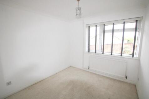 Blackberry Way, Red Lodge, Bury St. Edmunds photo 4