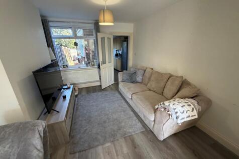 Sun Street, Quarry Bank, Brierley Hill, Dy5 photo 5