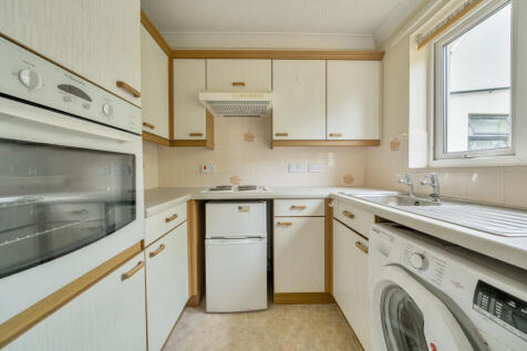 1343912-3-68a6d44...