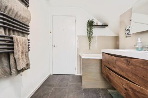 5northendlanenorthendlanemalvernwr142et-20