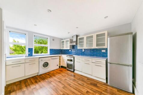 KITCHEN BREAKFAST ROOM