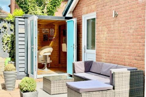 PHOTO-2025-06-02-12-05-13 2.jpg