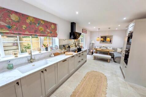Kitchen / living / dining room