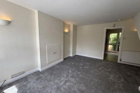 Sherbourne Avenue, Bramley, Rotherham, South Yorkshire, S66 photo 3