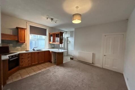 Temperance Fields, Scholes, Cleckheaton, BD19 photo 3