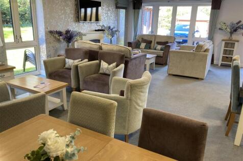 EC Owners Lounge.jpg