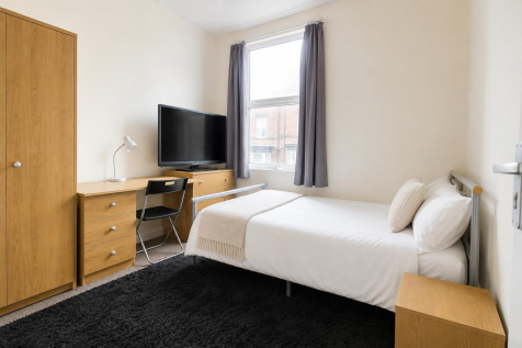 Bedroom 1, 2.png