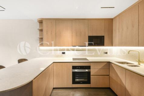 Tottenham Court Road