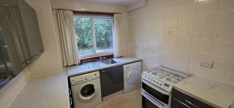 East Craigs, Edinburgh, EH12 photo 5