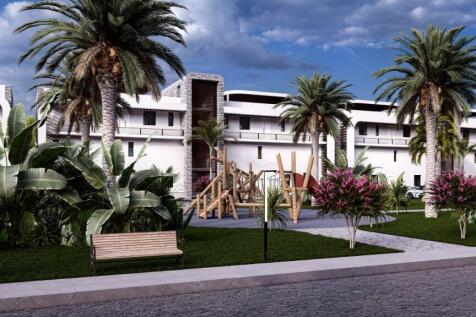Charming 1-Bedroom Golf Apartment with Communal pool Image 9999