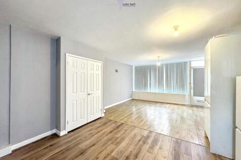 2 Bedroom Flat for Rent