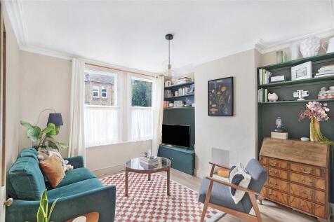 London, E17 - property photo
