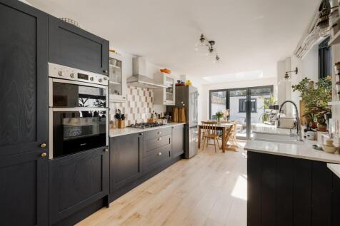Ramsay Road, E7