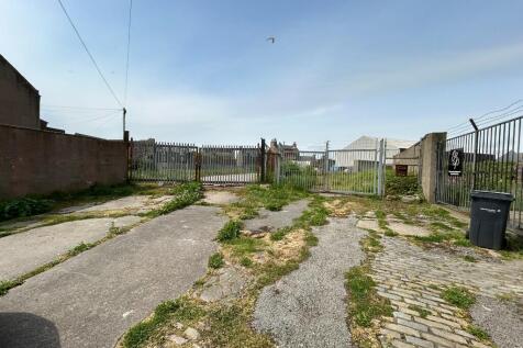 Property Image 4