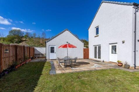Rear Garden &amp; Garage