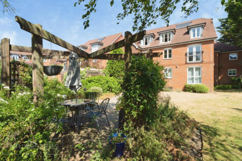 Communal Grounds