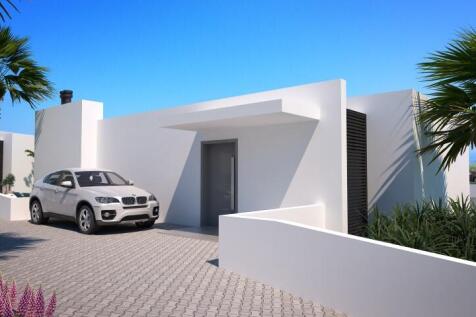 Luxury 3-Bedroom Villas with Modern Amenities and Spacious Outdoor Living Image 9999 2