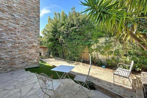 Property Image 29