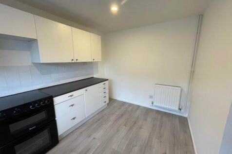 Wynter Close, Worle, Weston-super-Mare photo 3