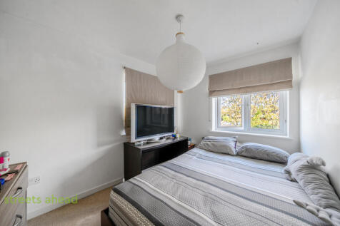 505502b8-9b95-4af...