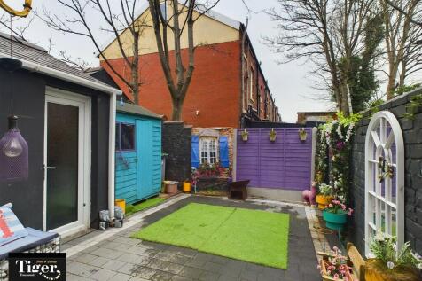 CAM02176G0-PR0176...