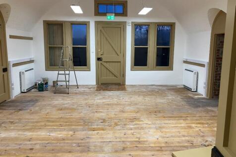 SQ7 office