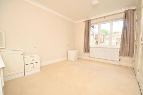 Oakfield Close, Amersham, Buckinghamshire, HP6 photo 4