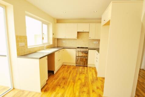 Rowan Walk, Keynsham, Bristol, BS31 photo 3