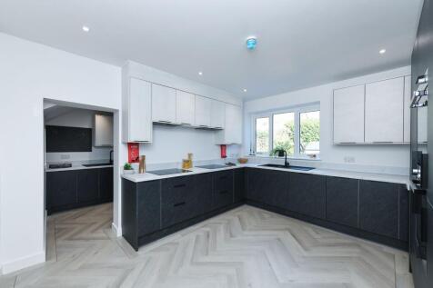 Shearing Hill, Gedling, Nottingham photo 4