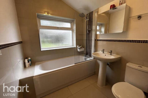 St Peters Road, Luton photo 4